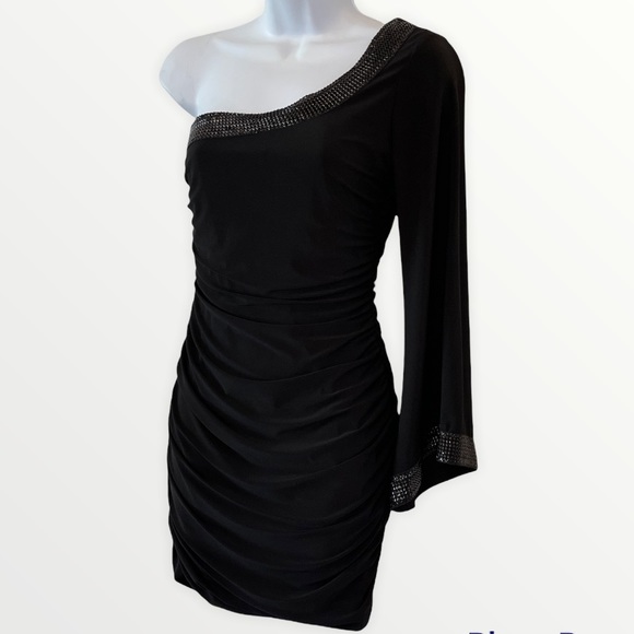Taboo Black One Flare Sleeve Ruched Mini Dress - Picture 3 of 9